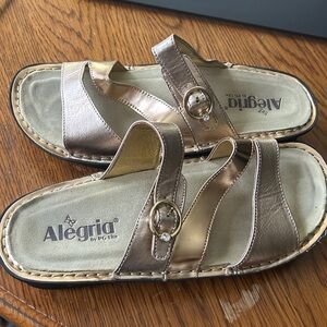 Algeria Collette Metallic Rose Gold Triple-Strap Slide Sandals